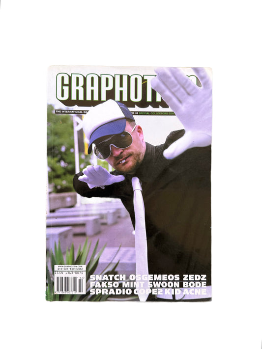 Graphotism: The International Graffiti Writers Publication Issue 32