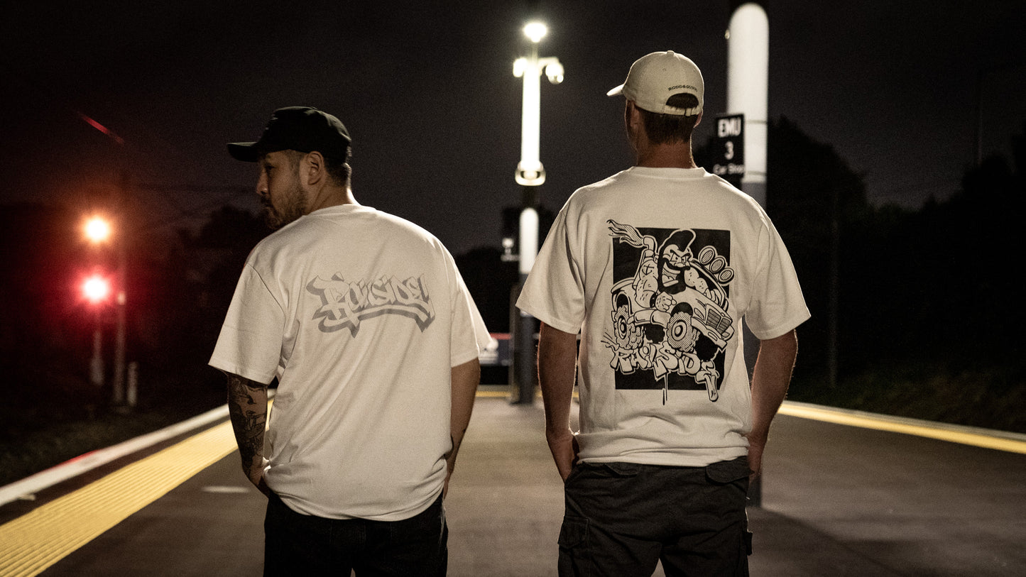 Railside x MrTee T-shirt: Truckin Hard